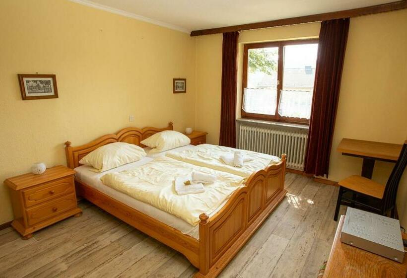 膳宿费 Zum Jean Bonnet