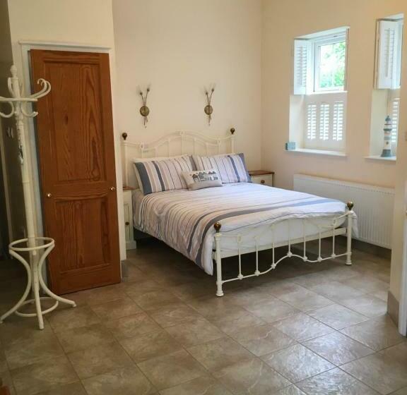 Strathmore Bed & Breakfast