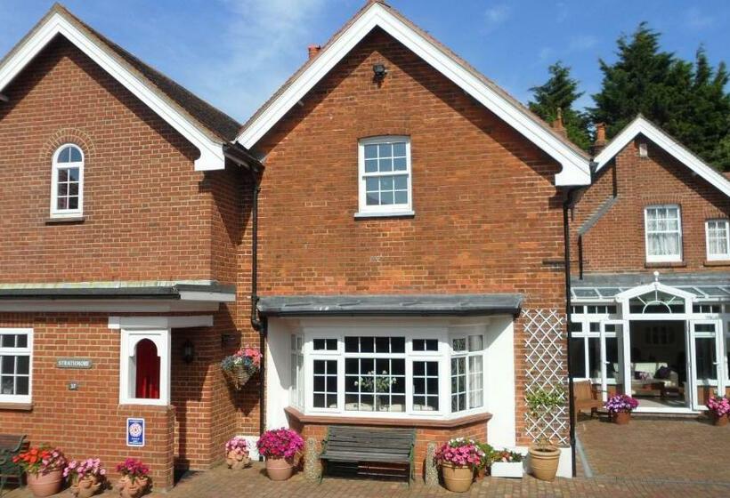 Strathmore Bed & Breakfast