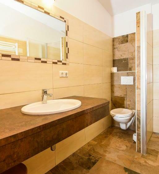 הוסטל Jugendhotel Gruber