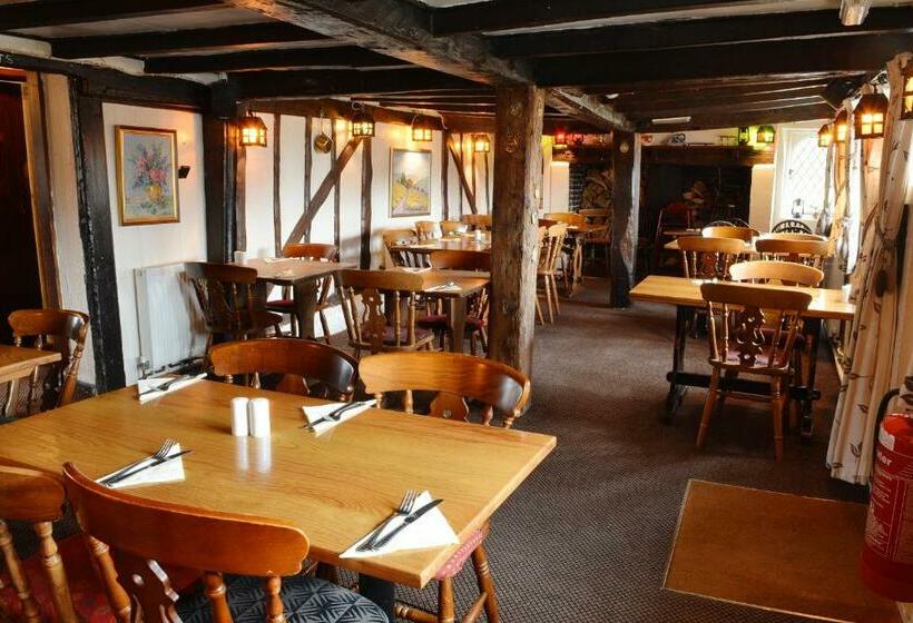 Общежитие Two Sawyers