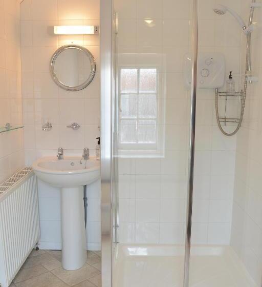 Общежитие Two Sawyers