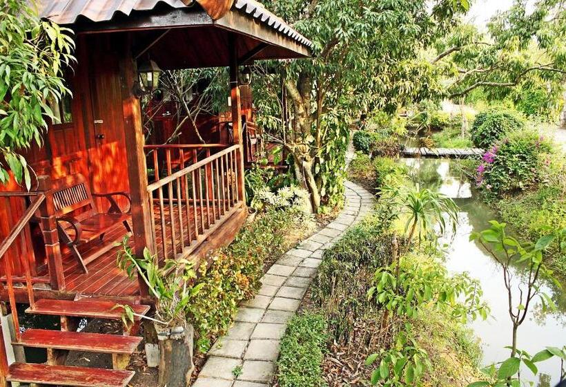 Baansuan Lychee Maeklong Resort Ampawa