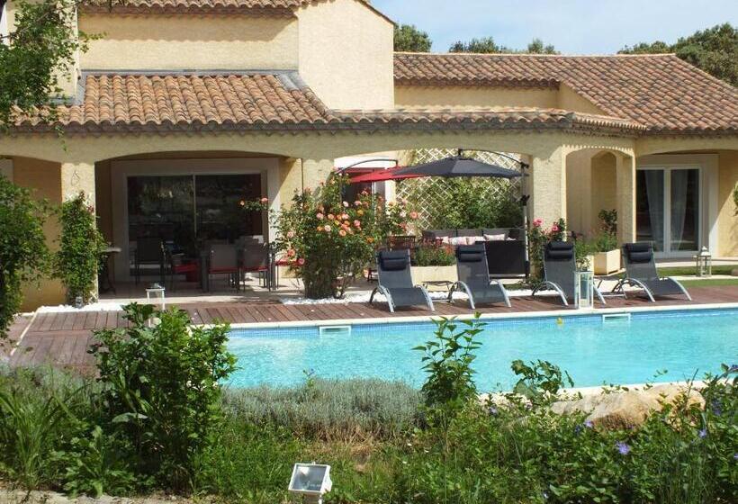 B&b Le Mas Des Chenes