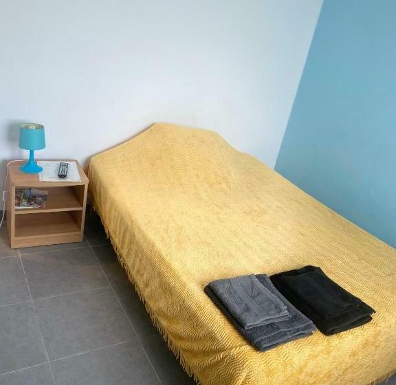 مبيت وإفطار Chambres D Hôtes Drome