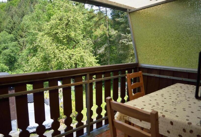 住宿加早餐  Franky House Am Nürburgring