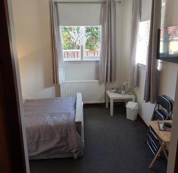 住宿加早餐 Glenfern Guest House And A Separate Cottage With Its Own Private Hot Tub