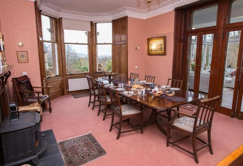 Bed and Breakfast Holly Lodge