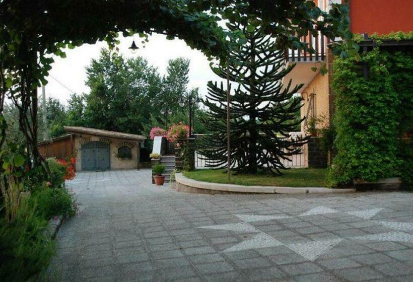 Bed and Breakfast La Casa Sull Aia,av