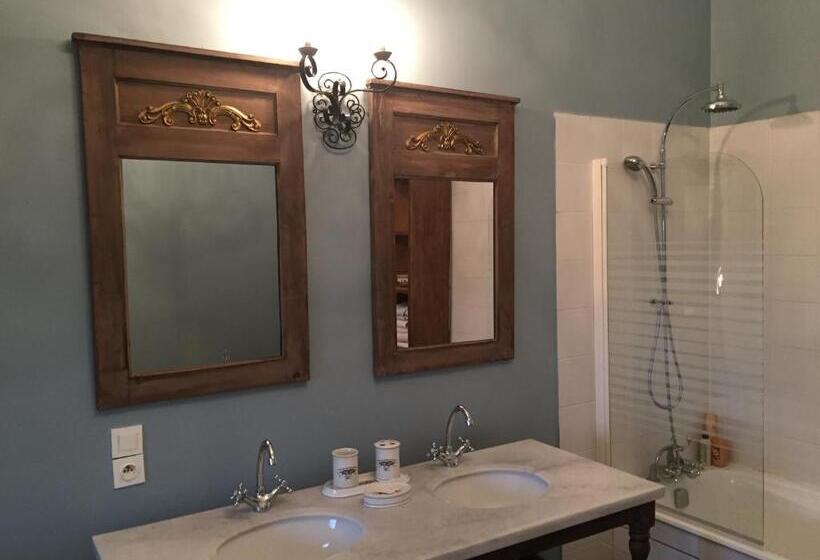 مبيت وإفطار Le Castel Ecossais