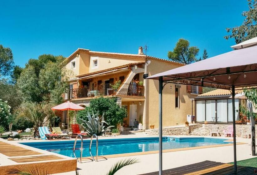 Bed and Breakfast Le Mas Des Cigales