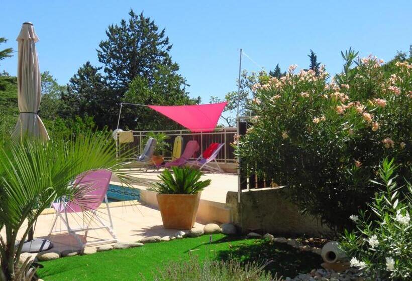 Bed and Breakfast Le Mas Des Cigales