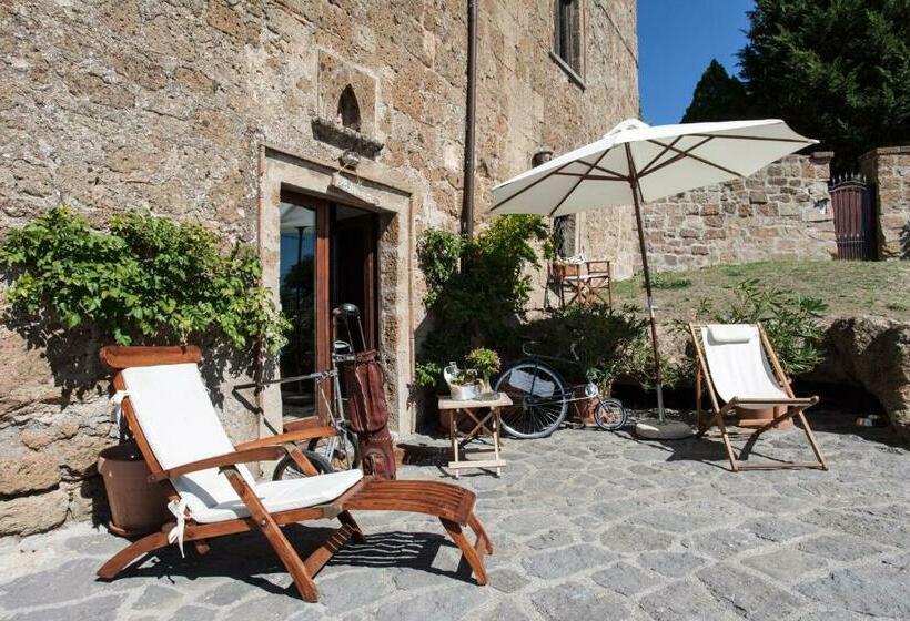 مبيت وإفطار Libera Mente Civita