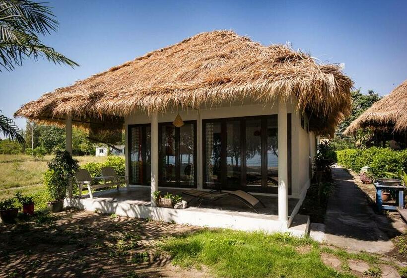 민박 Mumsa Beach Resort & Restaurant