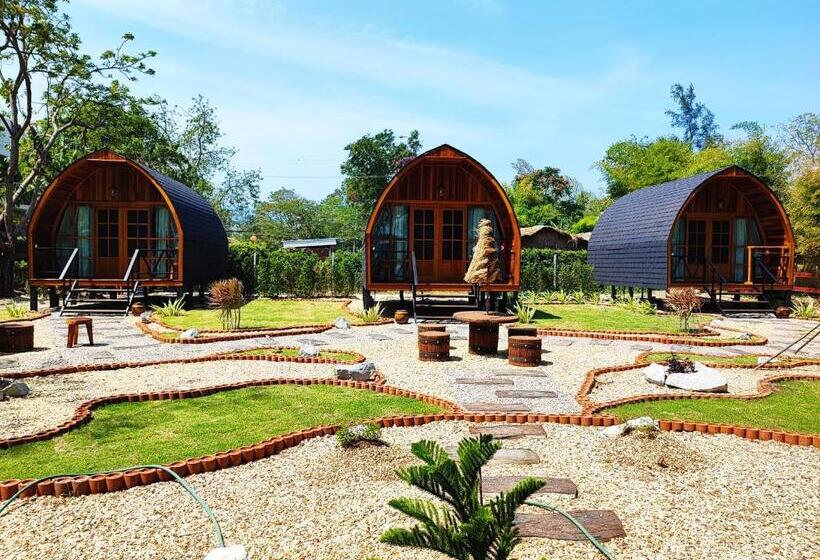 민박 Mumsa Beach Resort & Restaurant