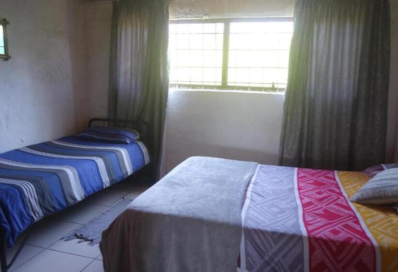 Eagles Nest Hostel Plus Self Catering Private Units