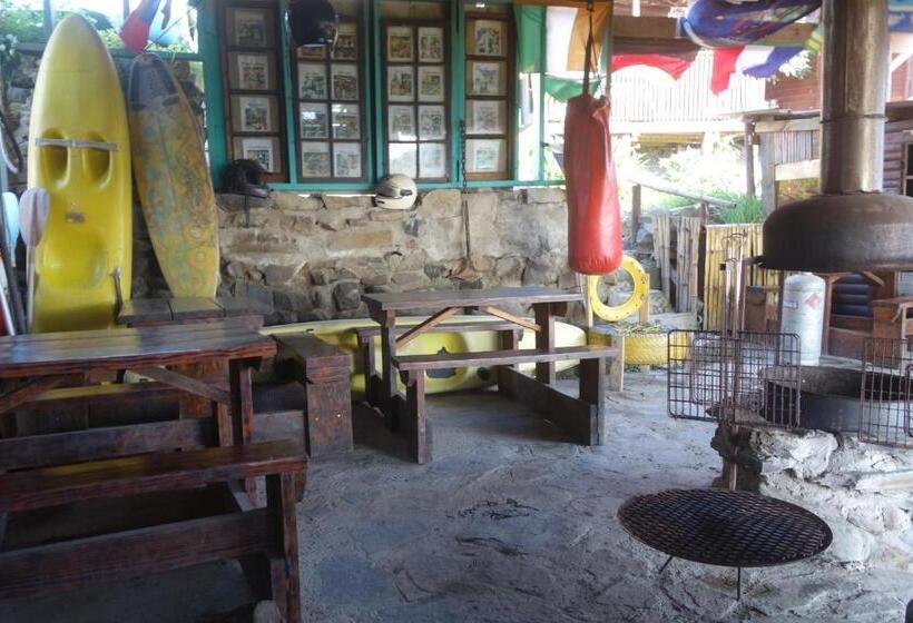 Eagles Nest Hostel Plus Self Catering Private Units