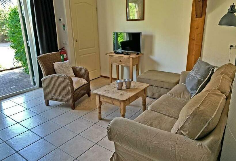 בית מלון כפרי Christinahoeve Oude Deel #1