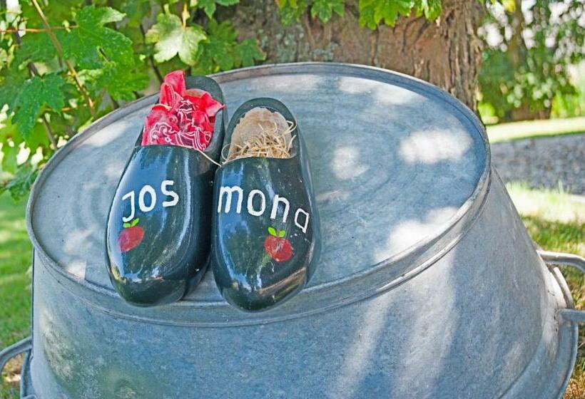 בית מלון כפרי Christinahoeve Oude Deel #1