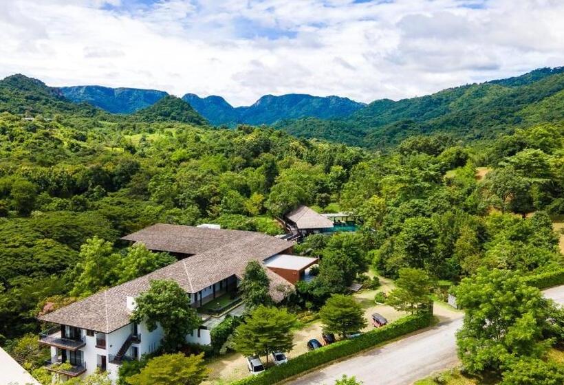 Отель Rain Tree Khao Yai