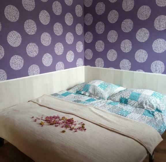 モーテル Málnás Szállás