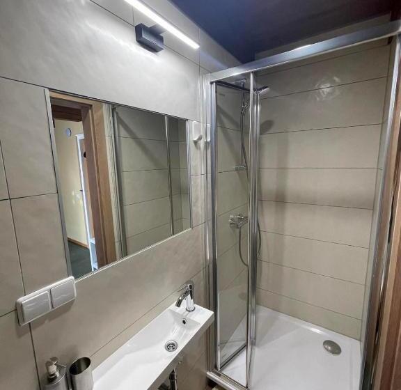 پانسیون Akmenine Kerpe