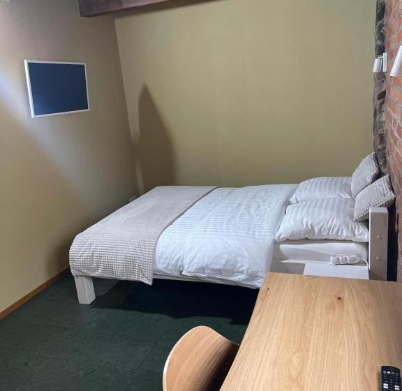 پانسیون Akmenine Kerpe