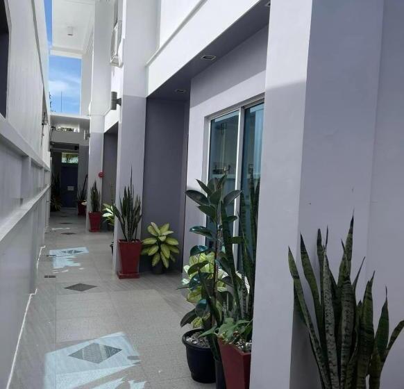 پانسیون Anavada Apartment   Davao City