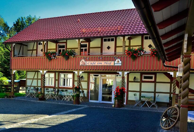 펜션 Café Im Hof Bed & Breakfast