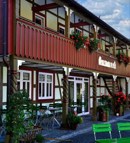 ペンション Café Im Hof  Bed & Breakfast