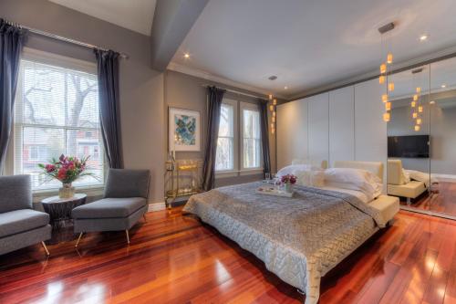 Пансион Downtown Luxury Victorian Retreat