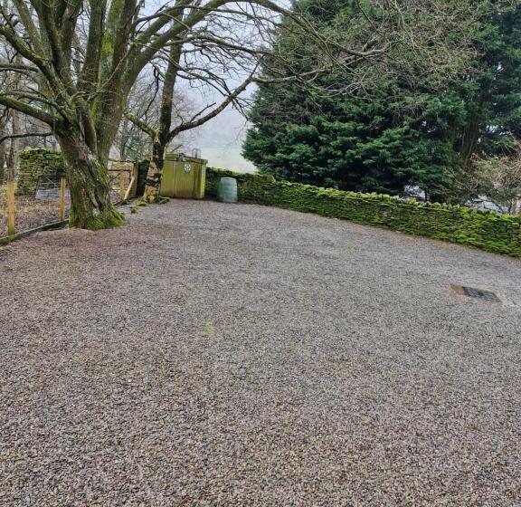 Пансион Elysian Fields @ Ing Hill Lodge