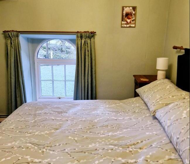 Пансион Elysian Fields @ Ing Hill Lodge