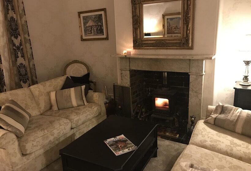 펜션 Glenfield House