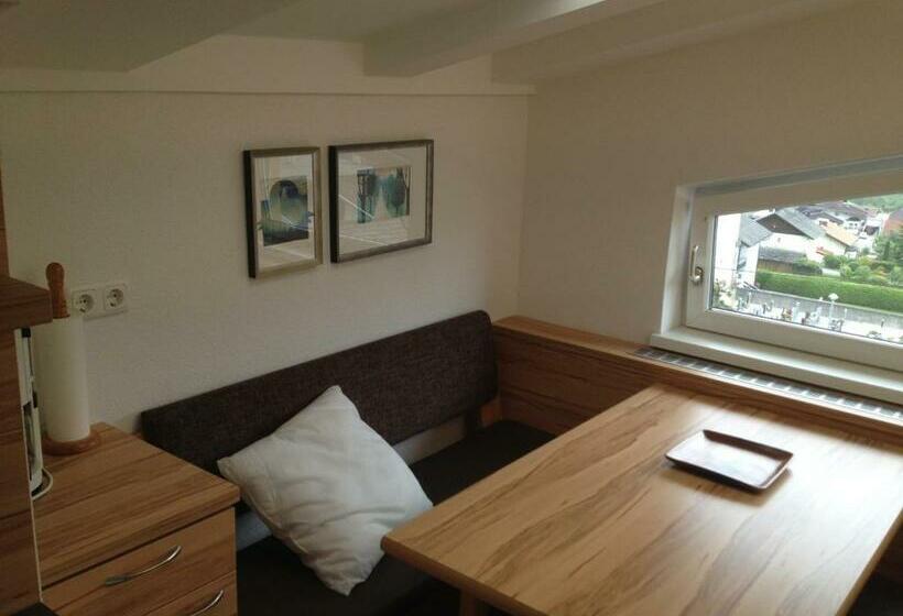 بنسيون Gästehaus Winkler