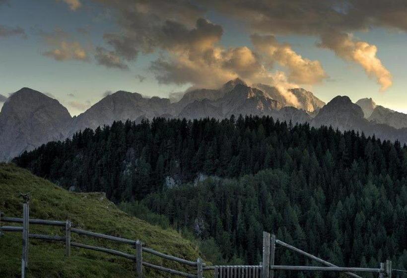 پانسیون Guesthouse Planinski Dom Majerhold