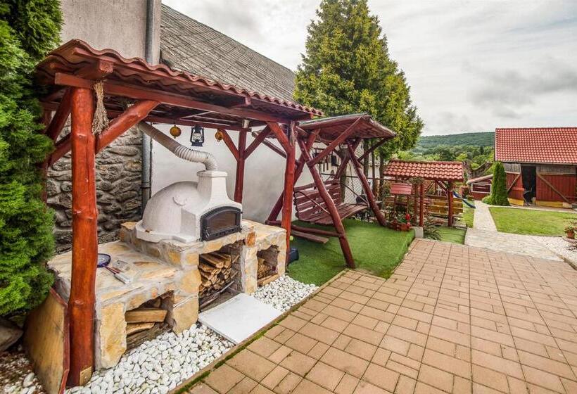 פנסיון Kék Túra Vendégház