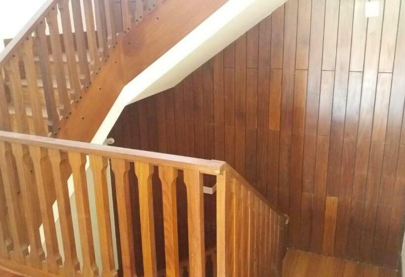 פנסיון Leonessaffittacamere