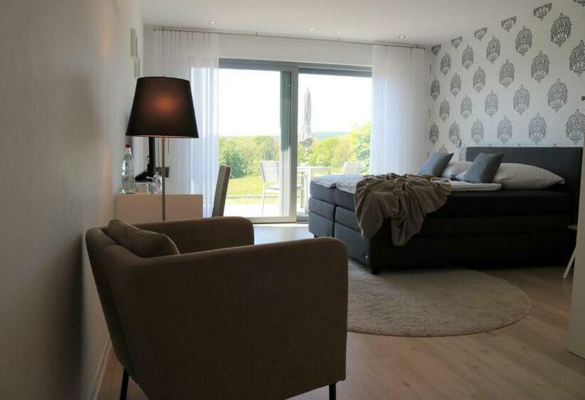 פנסיון Lessing31