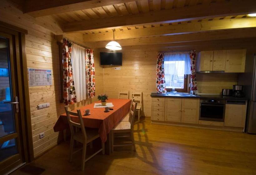 פנסיון Nimfa Apartments