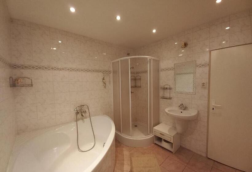 膳宿费 Penzionek U Františka