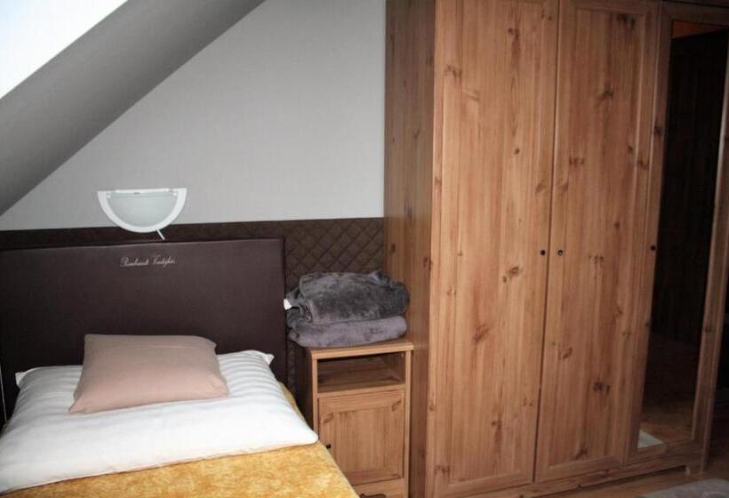 膳宿费 Rembrandt Vendégház