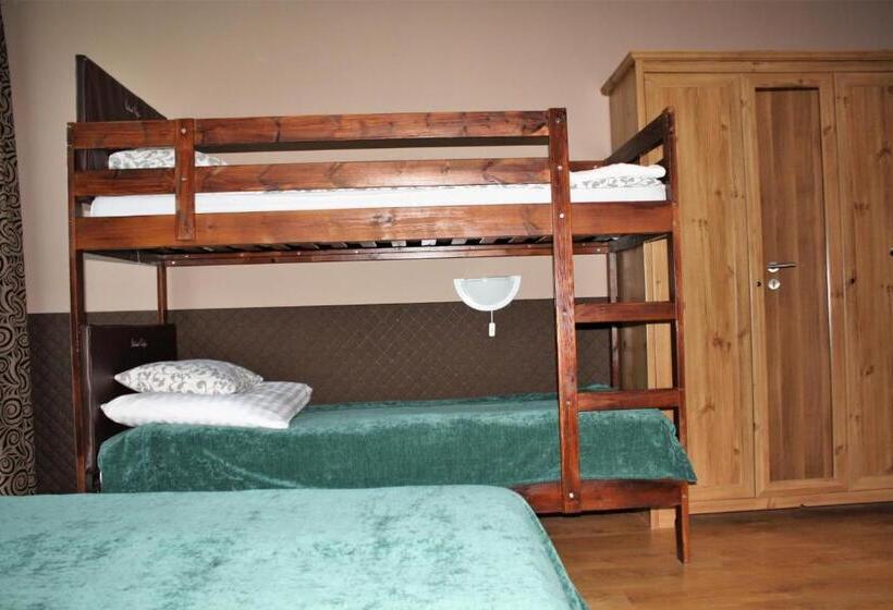 펜션 Rembrandt Vendégház