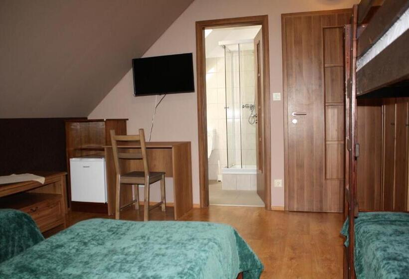 펜션 Rembrandt Vendégház