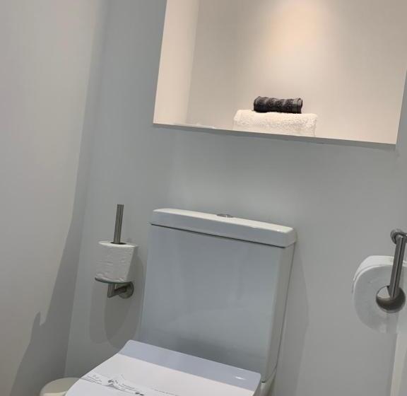 پانسیون Sandvilla Guesthouse