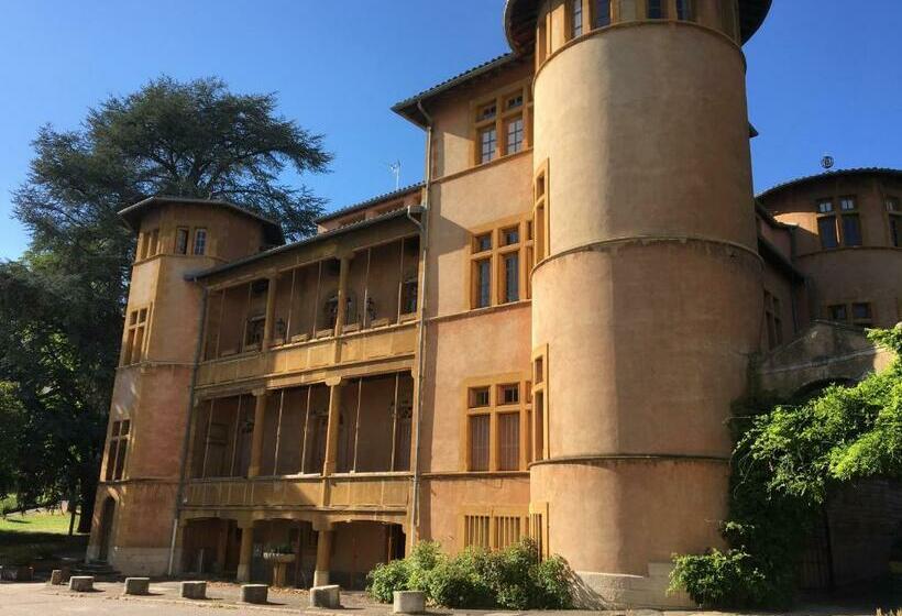 膳宿费 Une Nuit Au Château