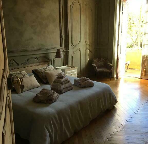 膳宿费 Une Nuit Au Château