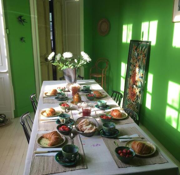 膳宿费 Une Nuit Au Château