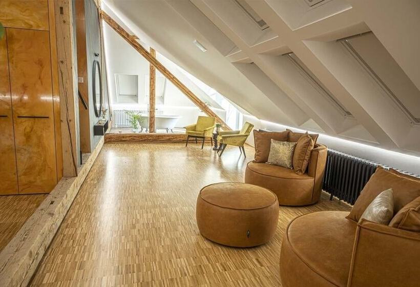 펜션 Vila Na Landeku