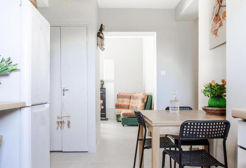 פנסיון Villa Ivoire